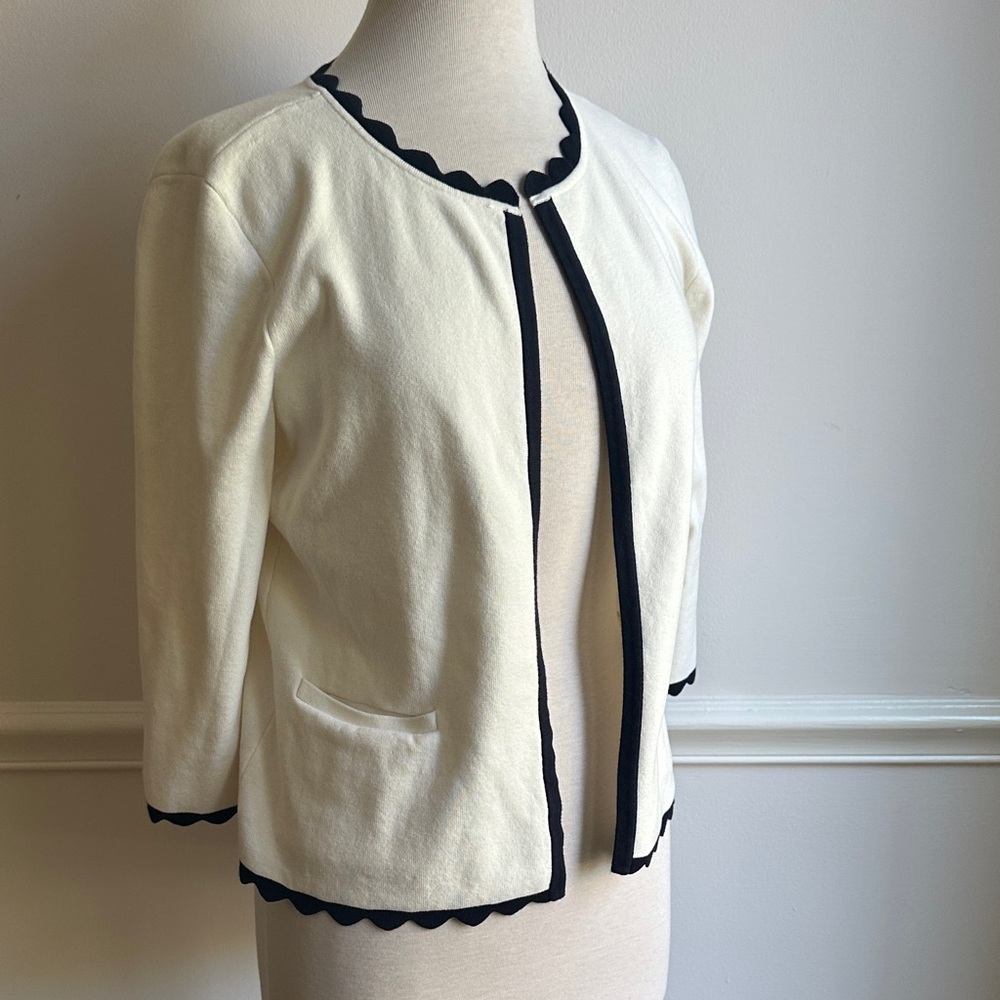 1901 knit Ivory black cotton Scallop Edge Open Front cardigan sweater medium EUC